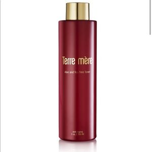 Terre Mere Aloe and Tea Tree Toner